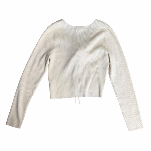 NEW Aerie Cropped Rosette Sweater Cream Size XL - Picture 6 of 9